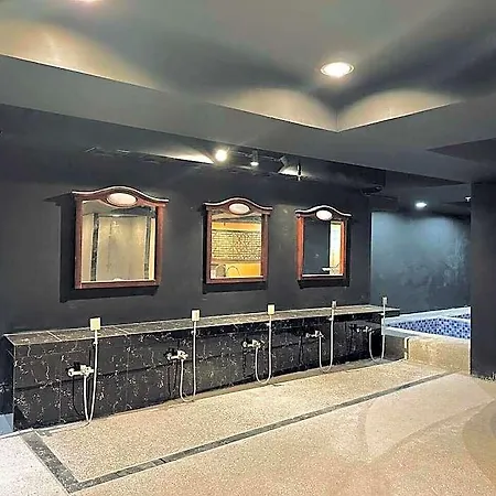 Jjimjbang Hotel Spa